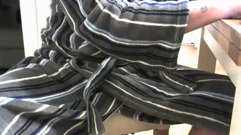 Snapshot of rsindie2 chatting on 10/28/25, 05:55 rsindie2 online show from 10/28/25, 05:55