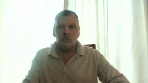 Snapshot of rsl1963 chatting on 10/18/25, 05:03 rsl1963 online show from 10/18/25, 05:03