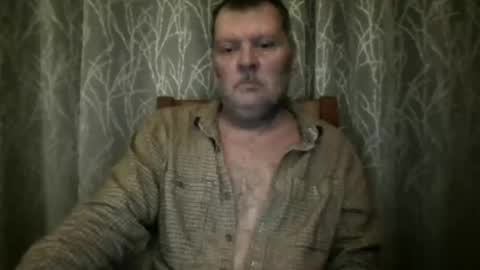 Snapshot of rsl1963 chatting on 11/20/25, 08:58 rsl1963 online show from 11/20/25, 08:58