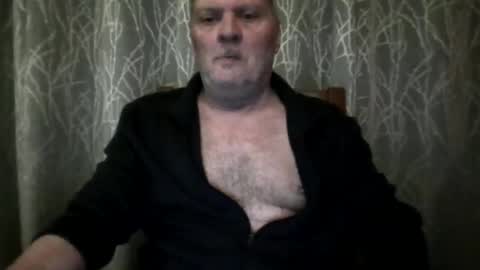 Snapshot of rsl1963 chatting on 02/03/26, 08:19 rsl1963 online show from 02/03/26, 08:19