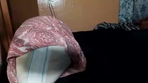 rubberburn online show from 12/15/25, 08:29