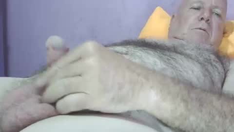 rubbing online show from 06/01/26, 08:54