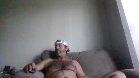 Snapshot of rubbingoneout714 chatting on 06/29/26, 12:50 rubbingoneout714 online show from 06/29/26, 12:50