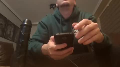 Snapshot of rubenadell chatting on 03/10/25, 01:45 Dechill22 online show from 03/10/25, 01:45