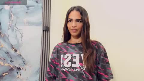 Snapshot of rubi_30 chatting on 11/21/25, 12:15 Rubi i love online show from 11/21/25, 12:15