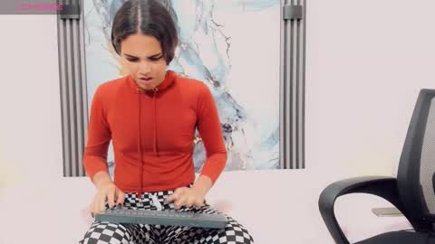 Snapshot of rubi_30 chatting on 11/30/25, 11:58 Rubi i love online show from 11/30/25, 11:58