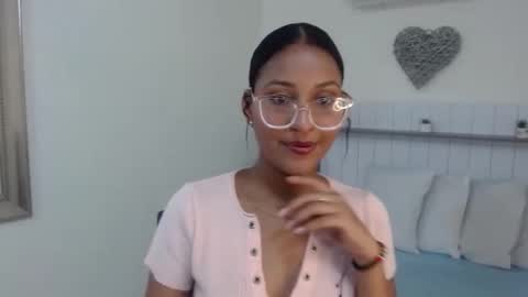 rubi_diamondk online show from 04/10/26, 08:02