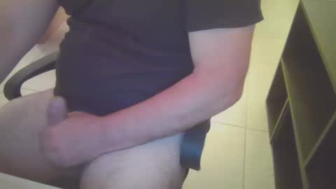 Snapshot of rubpai79 chatting on 10/14/25, 12:55 rubpai79 online show from 10/14/25, 12:55