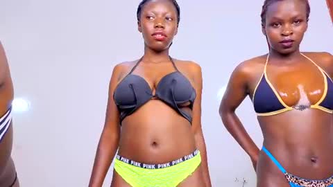 ruby_eva90 online show from 07/10/26, 03:44
