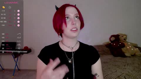Snapshot of ruby_flame chatting on 10/25/25, 08:25 Ruby Flame online show from 10/25/25, 08:25