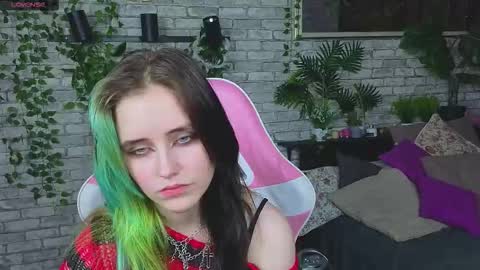 Snapshot of ruby_myst chatting on 03/06/26, 09:11 Ilona online show from 03/06/26, 09:11