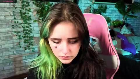 Snapshot of ruby_myst chatting on 03/08/26, 08:45 Ilona online show from 03/08/26, 08:45