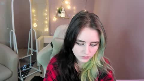 Snapshot of ruby_myst chatting on 03/12/26, 08:59 Ilona online show from 03/12/26, 08:59