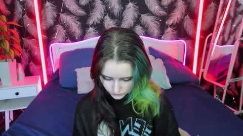 Snapshot of ruby_myst chatting on 03/27/26, 08:30 Ilona online show from 03/27/26, 08:30