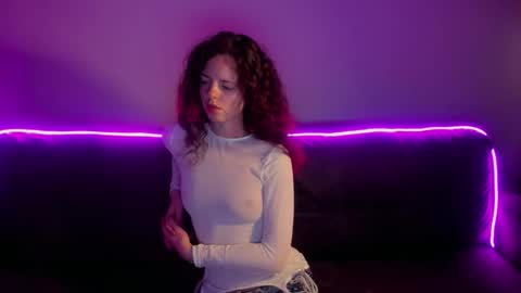 Snapshot of rubyattwood chatting on 03/07/26, 07:00 rubyattwood online show from 03/07/26, 07:00