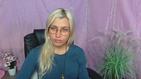 Ruby online show from 05/03/26, 06:19