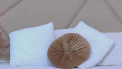 Ruby Luxe online show from 02/25/25, 09:20