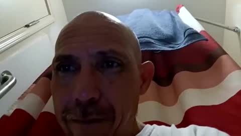 Snapshot of rudedwg7900 chatting on 12/16/25, 07:46 rudedwg7900 online show from 12/16/25, 07:46