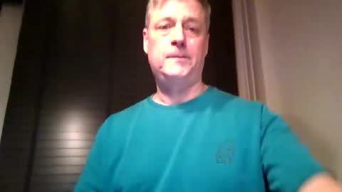 Snapshot of rudeski chatting on 02/26/26, 06:18 rudeski online show from 02/26/26, 06:18