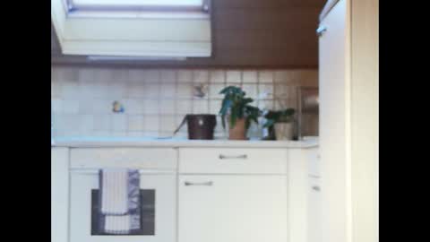 Snapshot of rudi_rudi_rudi_rudi chatting on 10/14/25, 03:13 rudi_rudi_rudi_rudi online show from 10/14/25, 03:13