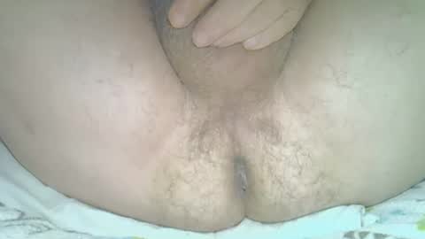 rudisuzzy 1 online show from 12/22/25, 11:29