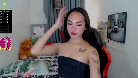 Snapshot of ruesalvartore chatting on 02/21/25, 06:51 its me Sabel online show from 02/21/25, 06:51