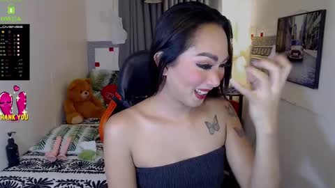 Snapshot of ruesalvartore chatting on 02/25/25, 10:04 its me Sabel online show from 02/25/25, 10:04