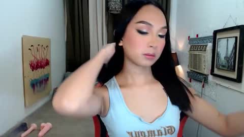 Snapshot of ruesalvartore chatting on 10/07/25, 07:55 its me Sabel online show from 10/07/25, 07:55