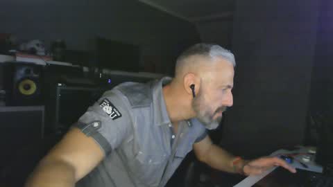 Chico que rico Caliente online show from 01/08/25, 10:06