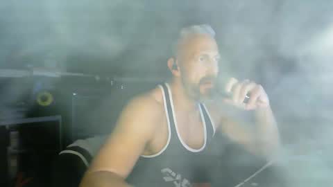 Chico que rico Caliente online show from 02/22/25, 12:38