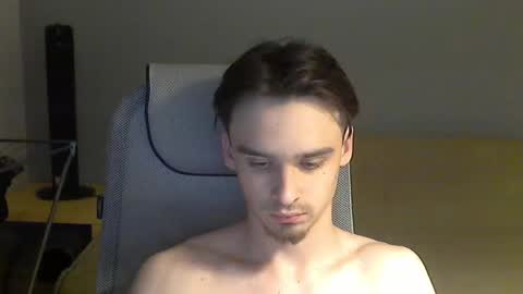 Snapshot of rufuspit chatting on 12/13/24, 09:30 Rufus online show from 12/13/24, 09:30