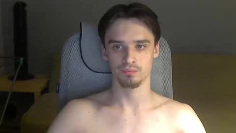 Snapshot of rufuspit chatting on 01/11/25, 06:44 Rufus online show from 01/11/25, 06:44