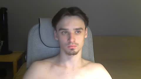 Snapshot of rufuspit chatting on 02/08/25, 10:51 Rufus online show from 02/08/25, 10:51