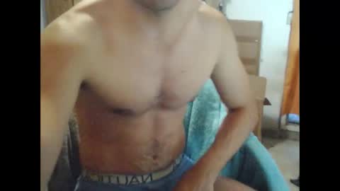 Snapshot of ruhevoll chatting on 05/08/26, 01:00 ruhevoll online show from 05/08/26, 01:00