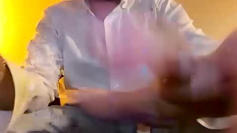 Snapshot of rum7en chatting on 12/14/25, 06:23 RUM online show from 12/14/25, 06:23