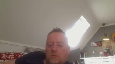 Snapshot of runepetter chatting on 04/13/26, 08:09 bignorwegian online show from 04/13/26, 08:09