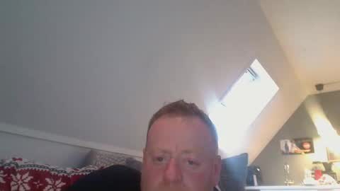 Snapshot of runepetter chatting on 04/23/26, 06:43 bignorwegian online show from 04/23/26, 06:43