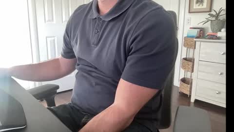 rungriff2323 online show from 12/04/25, 07:00