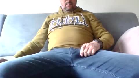 Snapshot of runner_1978 chatting on 03/25/26, 08:31 runner_1978 online show from 03/25/26, 08:31