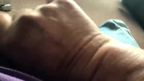 Snapshot of rushover63 chatting on 10/16/25, 12:39 rushover63 online show from 10/16/25, 12:39