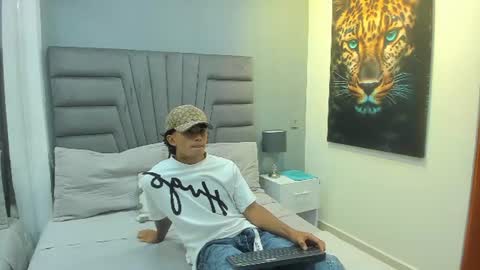 Snapshot of ruslan_marcel chatting on 06/24/26, 11:31 Ruslan Marcel online show from 06/24/26, 11:31