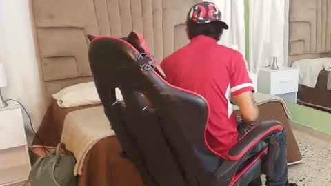 Ruslan Marcel online show from 07/05/26, 11:06