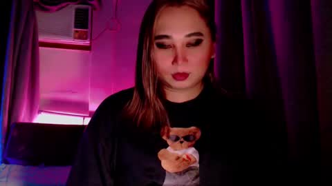 russ_skyxx online show from 02/04/25, 12:11