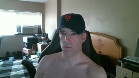 Snapshot of rustic_cuse_777 chatting on 10/25/25, 02:24 rustic_cuse_777 online show from 10/25/25, 02:24