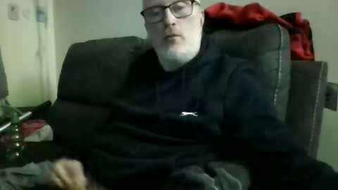 rusty69x online show from 12/19/25, 04:19
