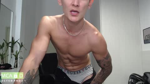 MillionDollarGuy online show from 01/28/25, 08:47