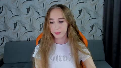 Snapshot of rut___willis chatting on 12/08/24, 11:08  MiR  online show from 12/08/24, 11:08
