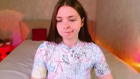 Snapshot of ruta_ chatting on 05/26/26, 11:17 RutaYoung online show from 05/26/26, 11:17