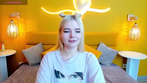 ruthbryant online show from 10/11/25, 01:38