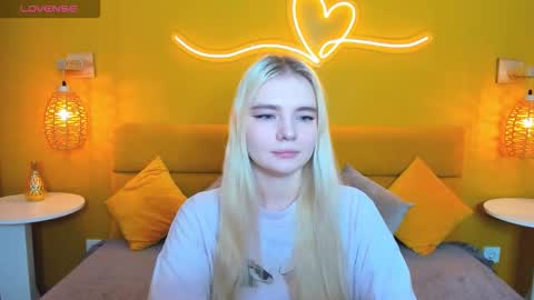 ruthbryant online show from 11/15/25, 12:41